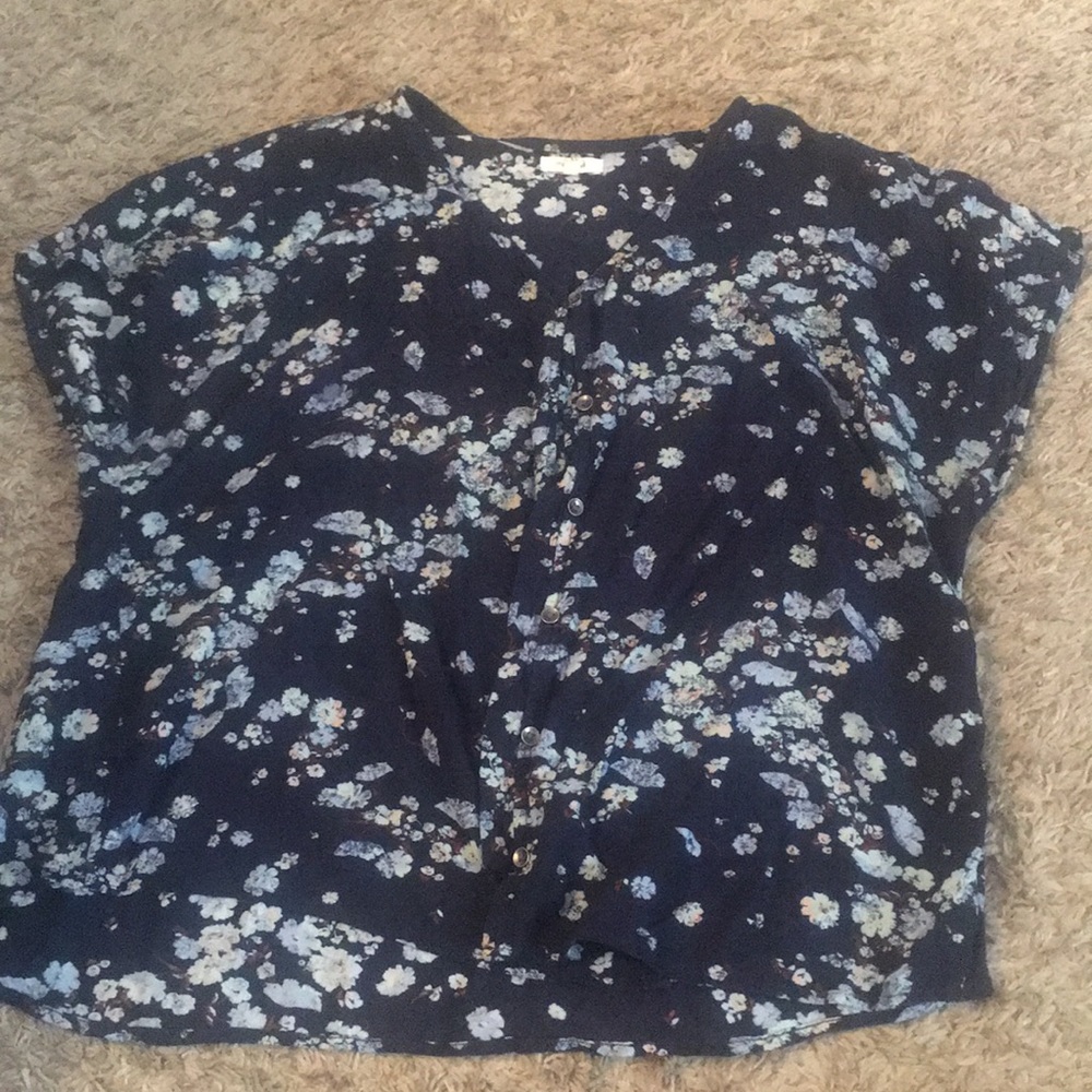 Maurice’s XL Button up